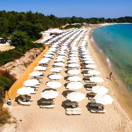 Camping * Paliouri