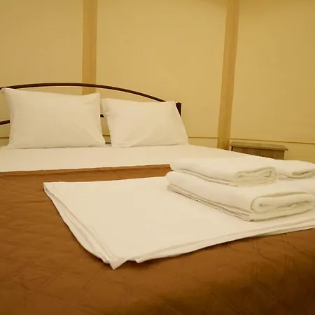Camping * Paliouri
