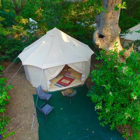 Camping * Paliouri