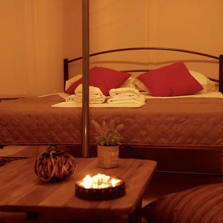 Luxury tent Camping